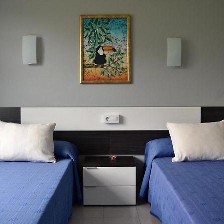 Dukes Habitaciones Playa de Bascuas Εξωτερικό φωτογραφία